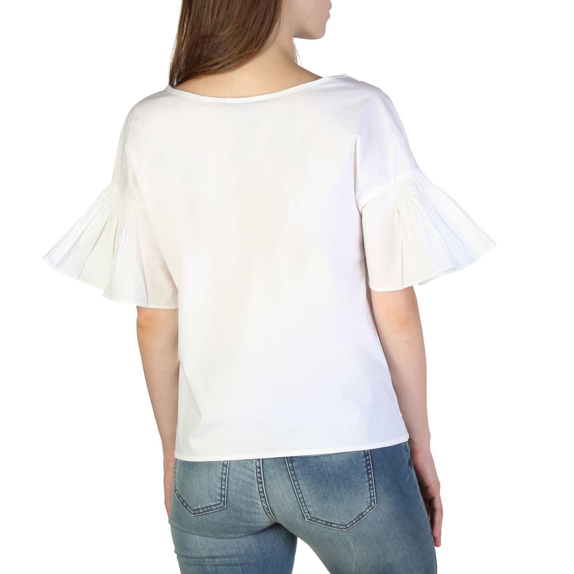 T-shirts Armani Exchange Pour Femmes Élégants Et Confortables - Felix Store 