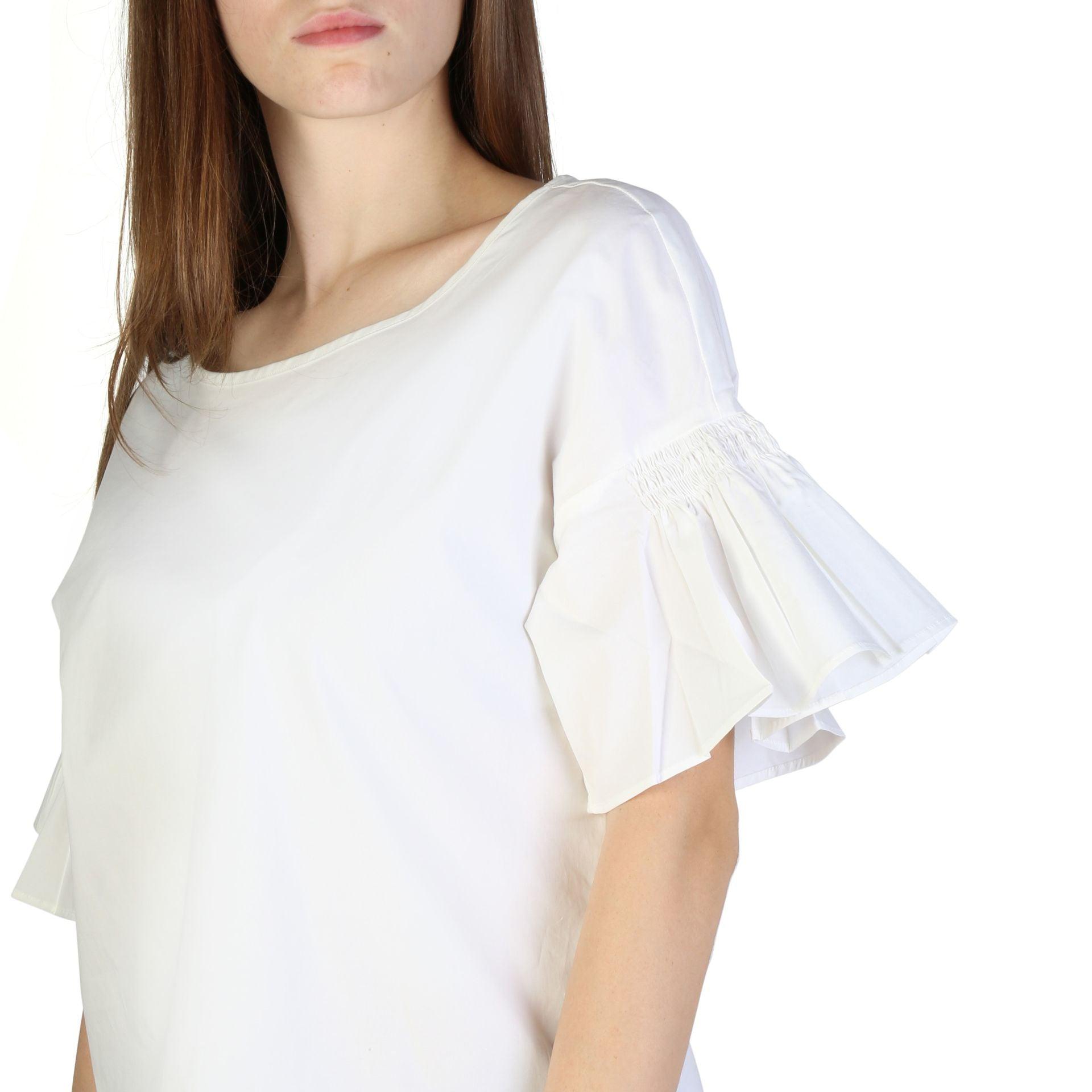 T-shirts Armani Exchange Pour Femmes Élégants Et Confortables - Felix Store 