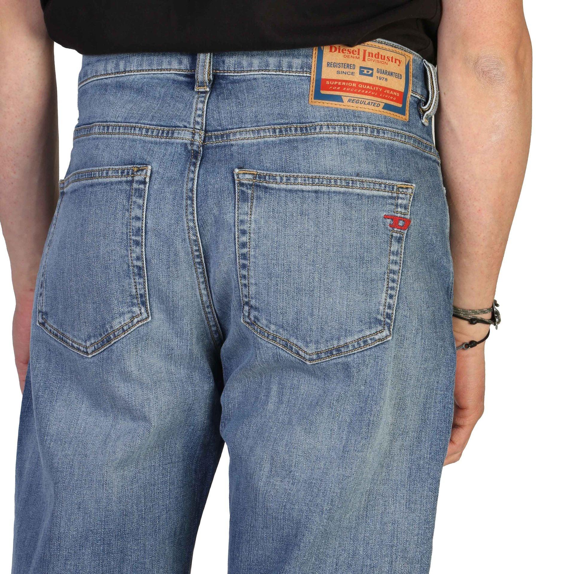 Jeans Diesel Pour Homme Confortables Et Élégants - Felix Store 